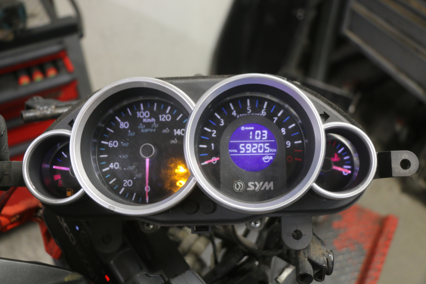 photo de MOTOR SYM GTS EFI 125 (2012 - 2016) - Visuele inspectie