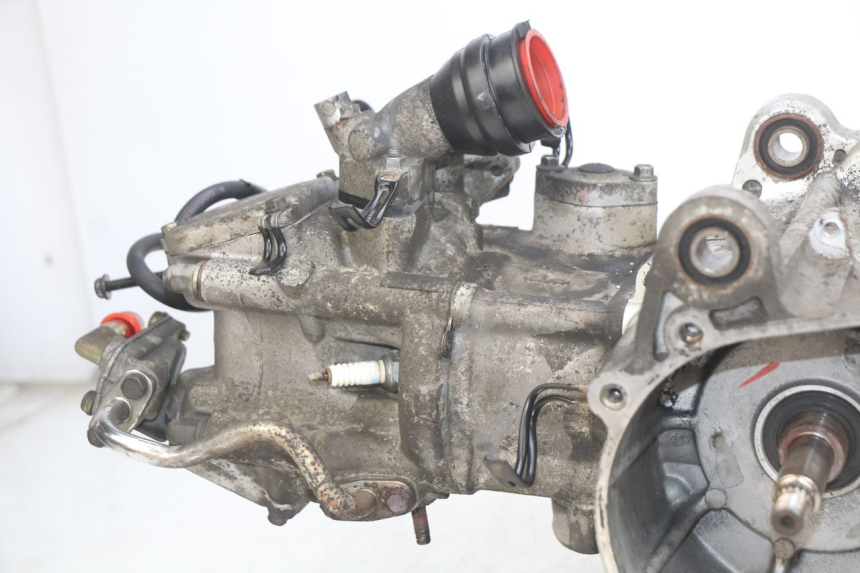 photo de MOTOR SYM GTS EFI 125 (2012 - 2016) - Bevestigingspunten