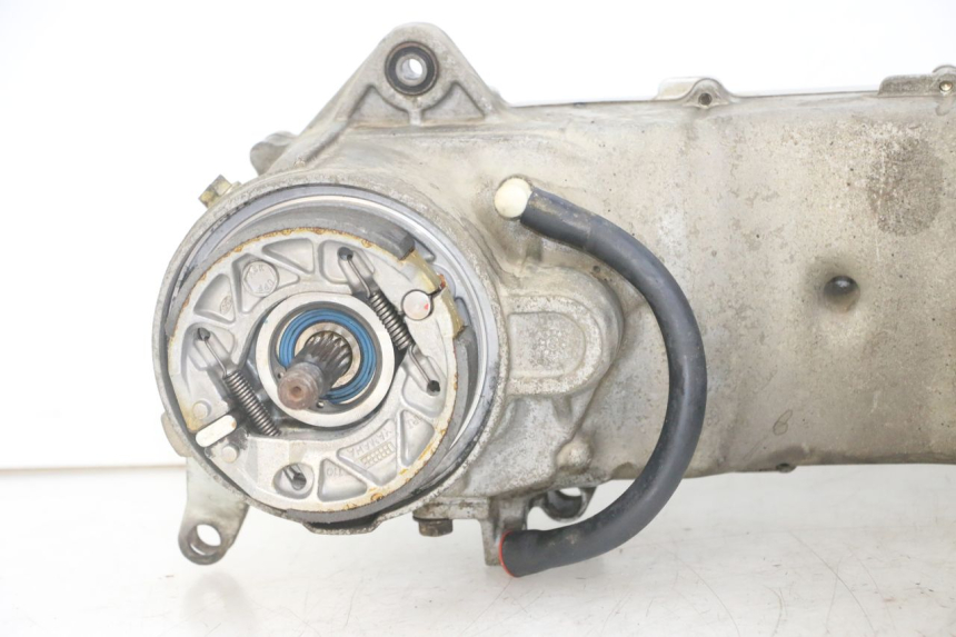 photo de MOTOR YAMAHA JOG R 50 (2004 - 2014) - Visuele inspectie