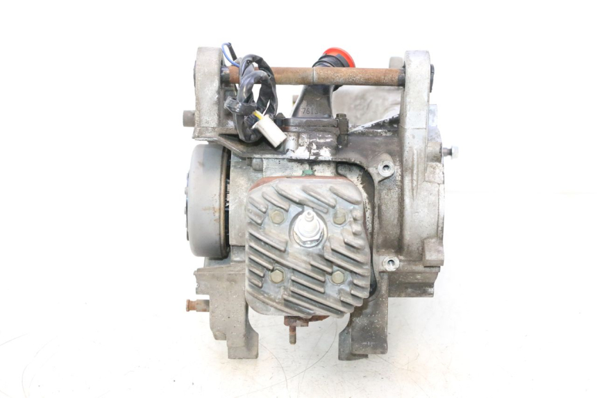 photo de MOTOR PEUGEOT KISBEE 2T 50 (2010 - 2017) - Hoofdaanzicht