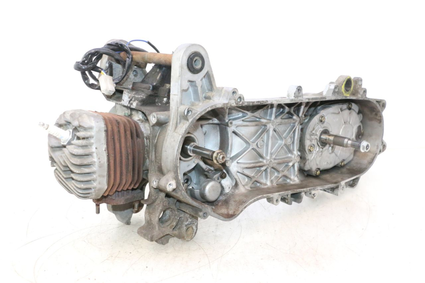 photo de MOTOR PEUGEOT KISBEE 2T 50 (2010 - 2017) - Detail van het onderdeel