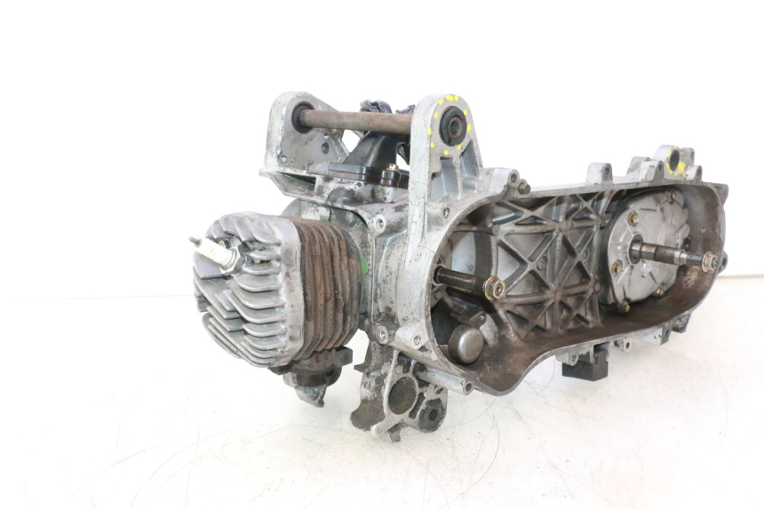 photo de MOTOR PEUGEOT KISBEE 2T 50 (2010 - 2017) - Markeringen en referenties