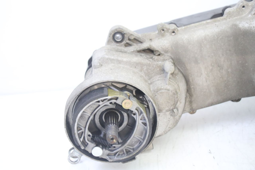 photo de MOTOR PEUGEOT KISBEE 4T 50 (2018 - 2022) - Overzicht