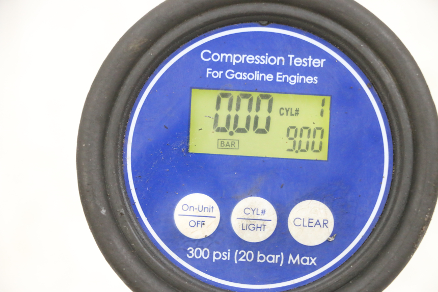 photo de MOTOR PEUGEOT KISBEE 4T 50 (2010 - 2017) - Zoom op gebruiksstaat