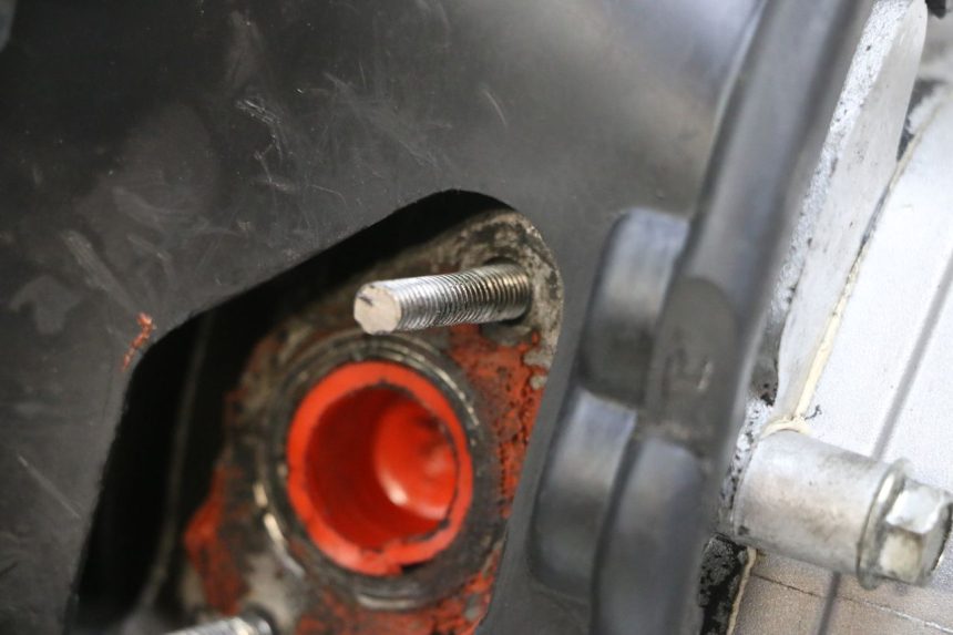 photo de MOTOR PEUGEOT KISBEE 4T 50 (2018 - 2022) - Zoom op gebruiksstaat