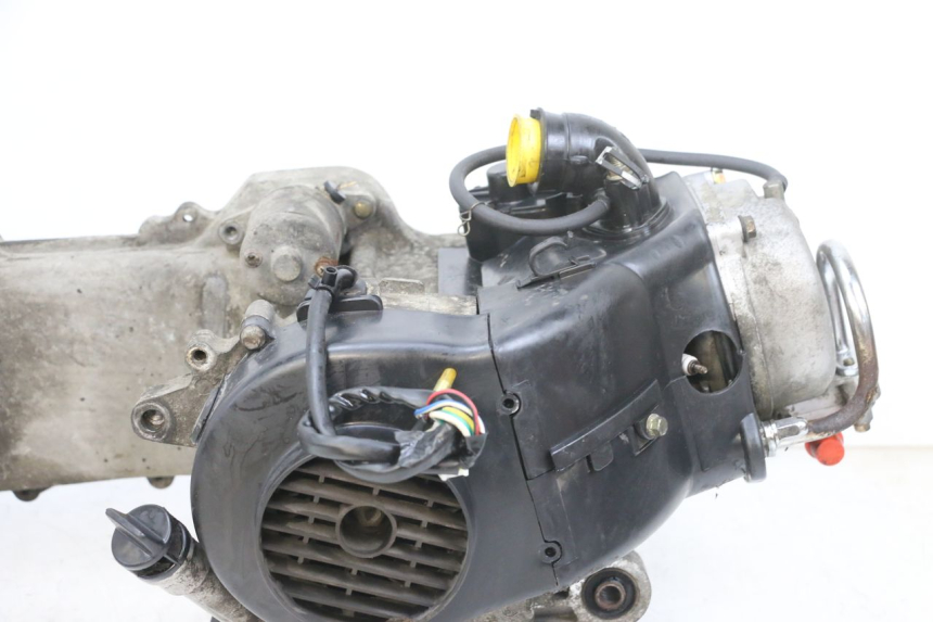 photo de MOTOR PEUGEOT KISBEE 4T 50 (2010 - 2017) - Kenmerkende details