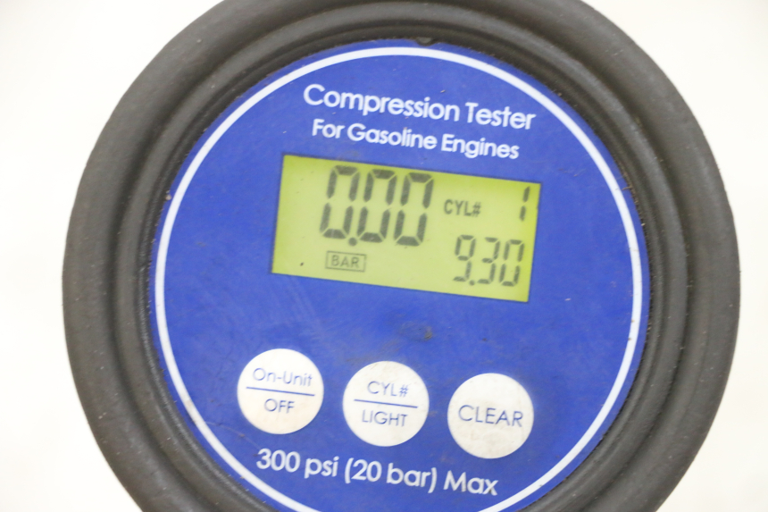 photo de MOTOR PEUGEOT KISBEE 4T 50 (2010 - 2017) - Andere kijkhoek