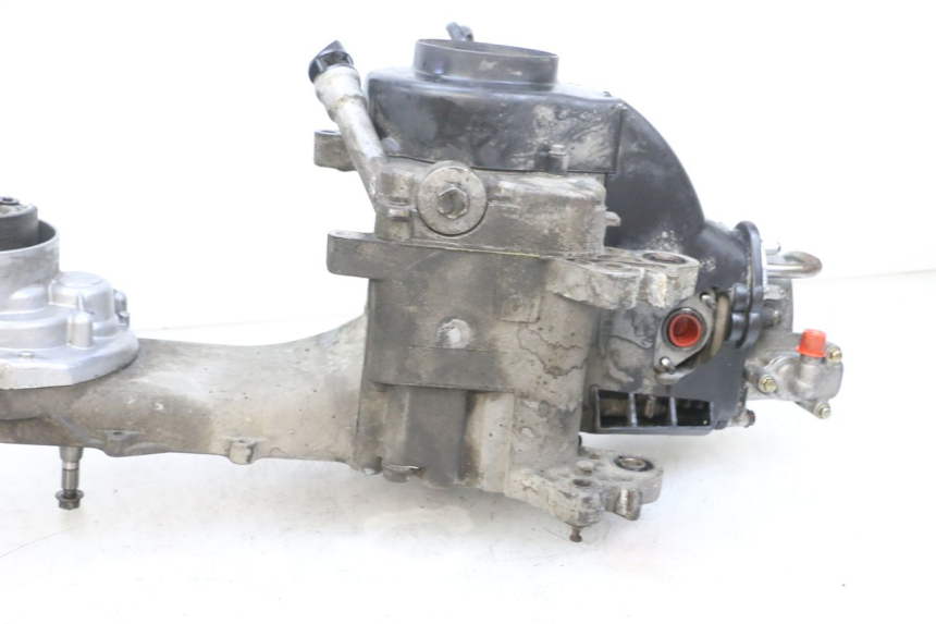 photo de MOTOR PEUGEOT KISBEE 4T 50 (2010 - 2017) - Andere kijkhoek