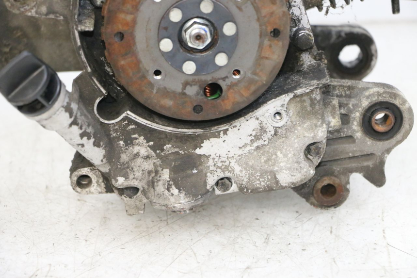 photo de MOTOR PEUGEOT KISBEE 4T 50 (2018 - 2022) - Zoom op componenten