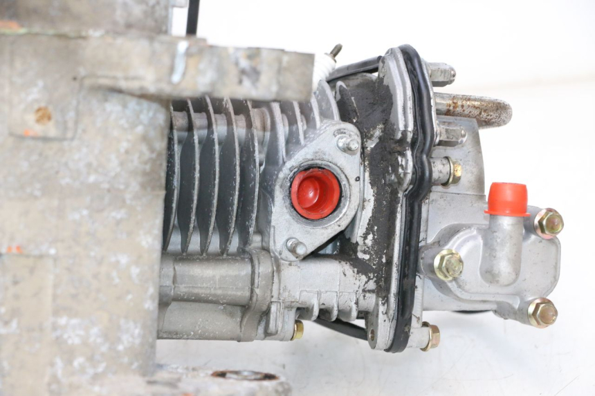photo de MOTOR PEUGEOT KISBEE 4T 50 (2010 - 2017) - Staat van het oppervlak