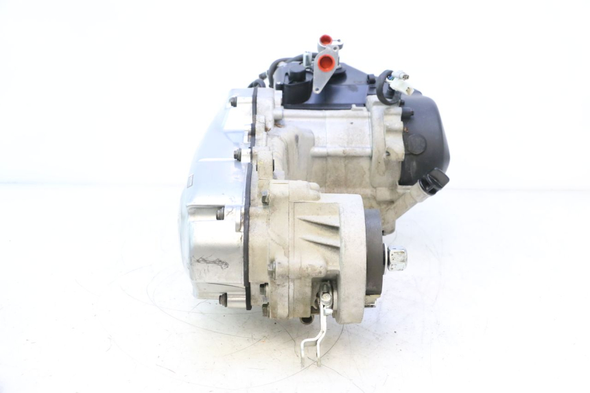 photo de MOTOR PEUGEOT KISBEE 4T 50 (2018 - 2022) - Zoom op componenten