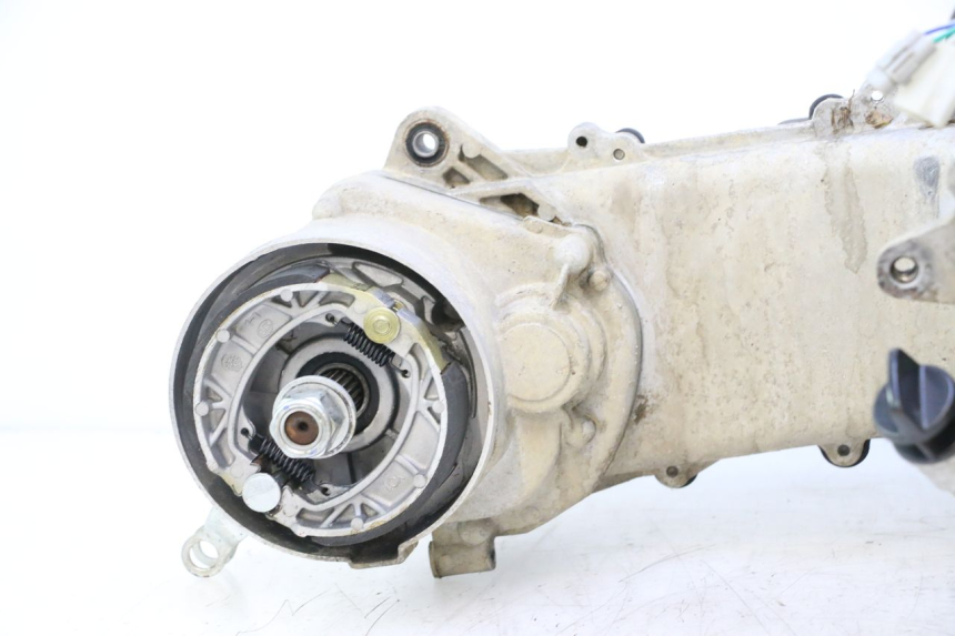 photo de MOTOR PEUGEOT KISBEE 4T 50 (2018 - 2022) - Focus op structuur