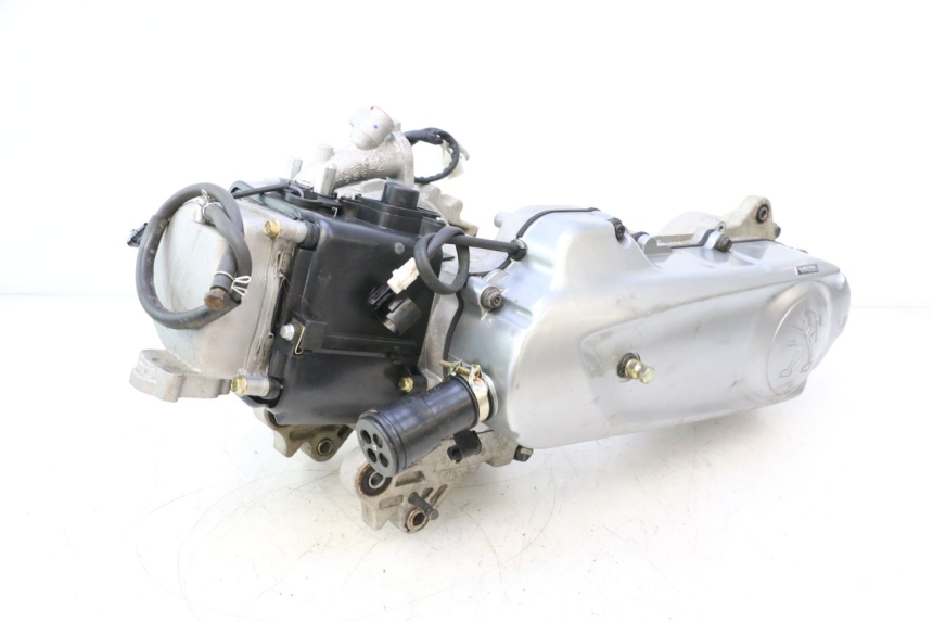 photo de MOTOR PEUGEOT KISBEE 4T 50 (2018 - 2022) - Profielaanzicht