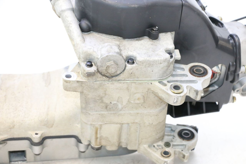 photo de MOTOR PEUGEOT KISBEE 4T 50 (2018 - 2022) - Markeringen en referenties