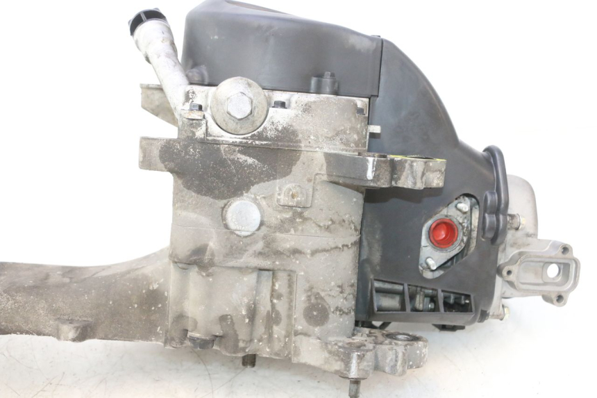 photo de MOTOR PEUGEOT KISBEE 4T 50 (2023 - 2026) - Bevestigingspunten