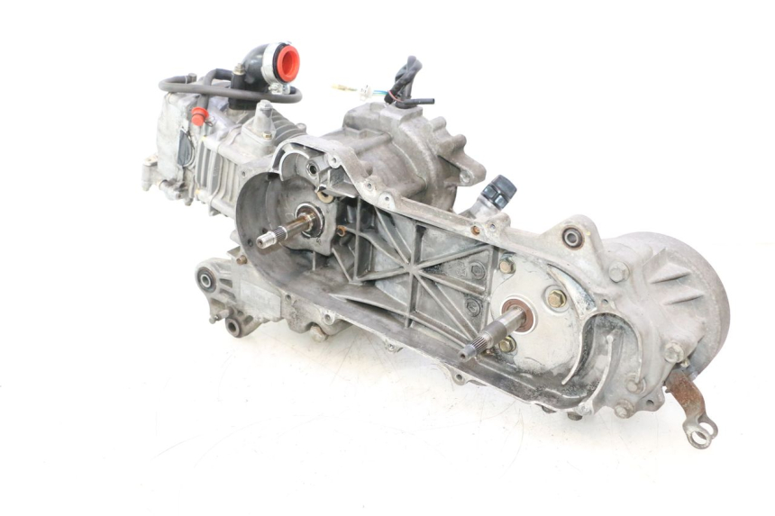 photo de MOTOR PEUGEOT KISBEE 4T 50 (2010 - 2017) - Zoom op kwaliteit