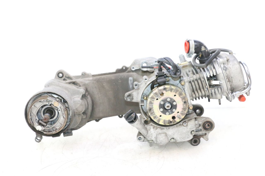 photo de MOTOR PEUGEOT KISBEE 4T 50 (2010 - 2017) - Gecontroleerd onderdeel