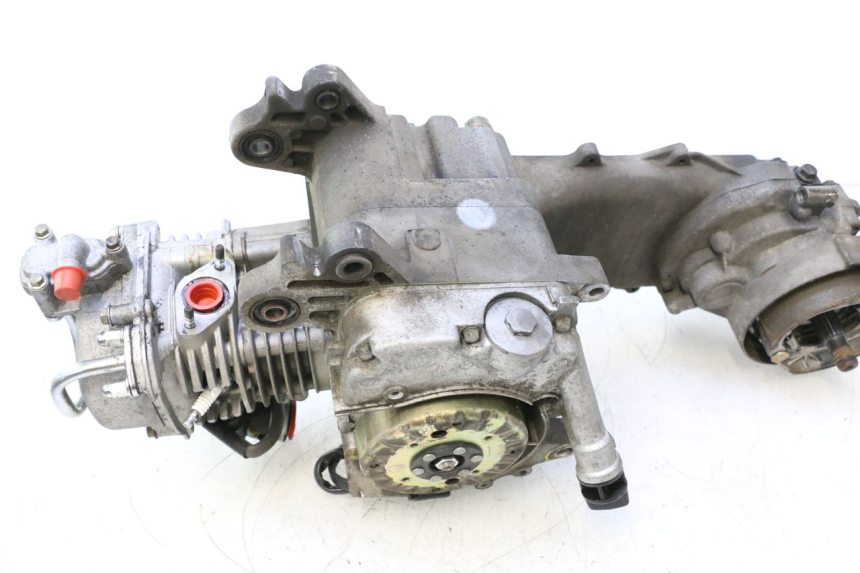 photo de MOTOR PEUGEOT KISBEE 4T 50 (2010 - 2017) - Overzicht