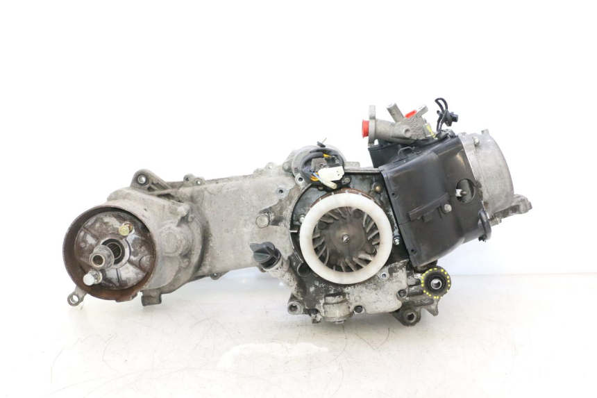 photo de MOTOR PEUGEOT KISBEE 4T 50 (2018 - 2022) - Markeringen en referenties