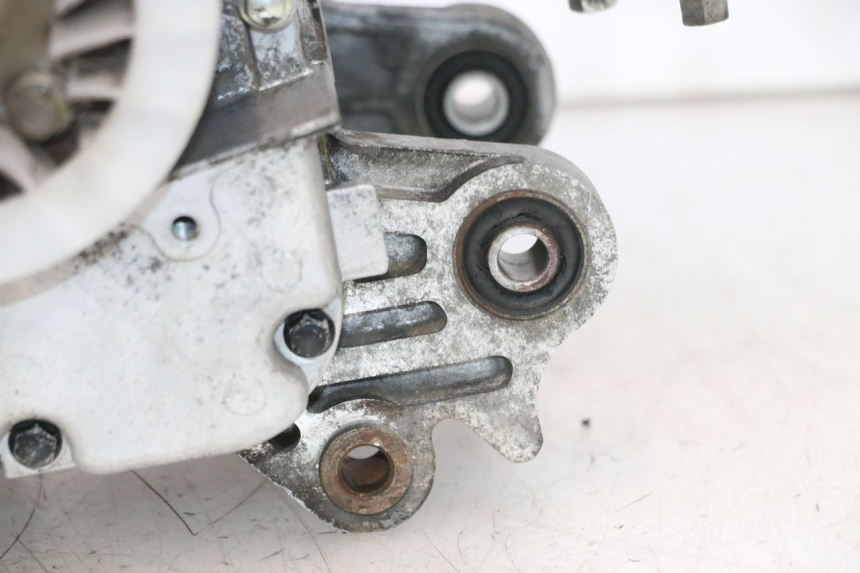photo de MOTOR PEUGEOT KISBEE 4T 50 (2018 - 2022) - Andere kijkhoek