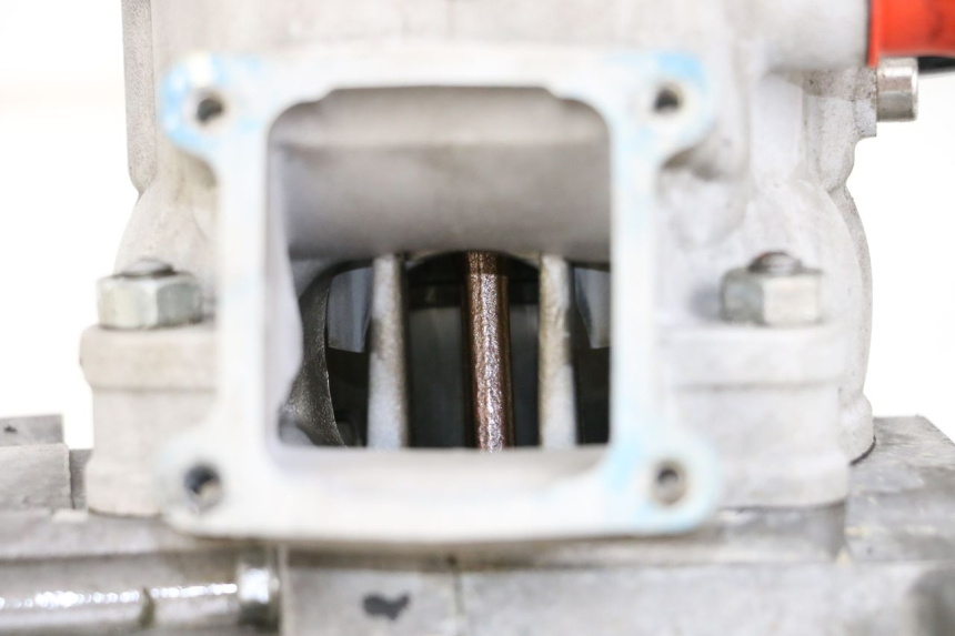 photo de MOTOR KAWASAKI KX 85 (2014 - 2021) - Zoom op componenten