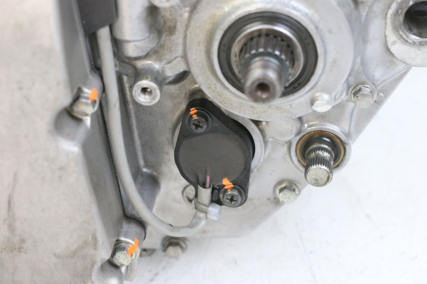 photo de MOTOR KAWASAKI KXF KX-F 250 (2017 - 2019) - Hoofdaanzicht