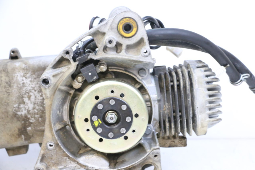 photo de MOTOR PEUGEOT LUDIX 50 (2005 - 2007) - Alternatieve hoek