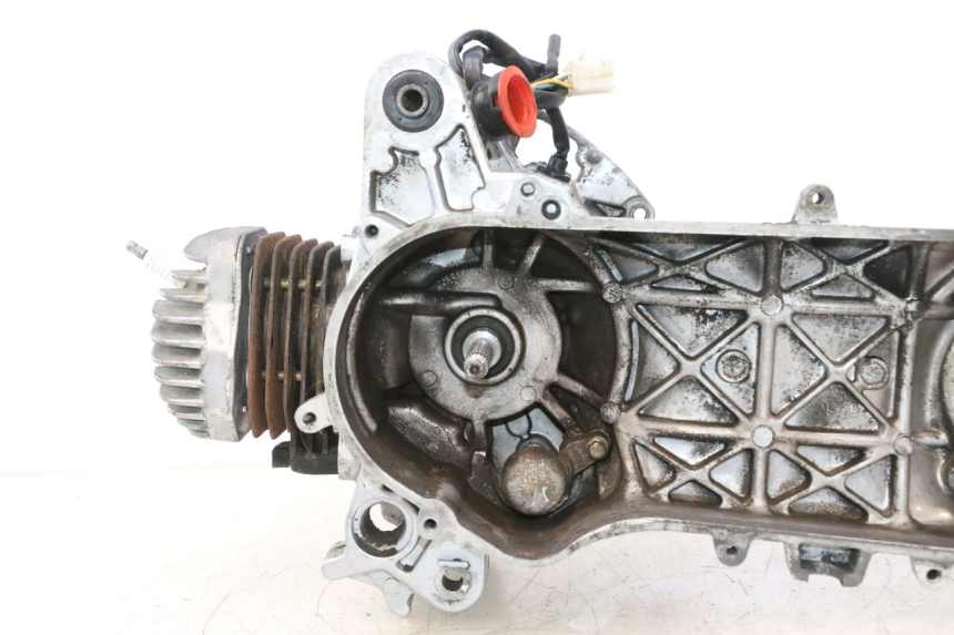 photo de MOTOR PEUGEOT LUDIX PRO 2T 50 (2010 - 2017) - Focus op structuur