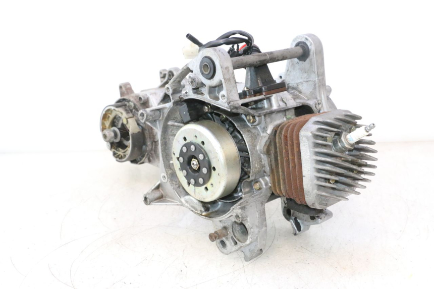 photo de MOTOR PEUGEOT LUDIX PRO 2T 50 (2010 - 2017) - Profielaanzicht