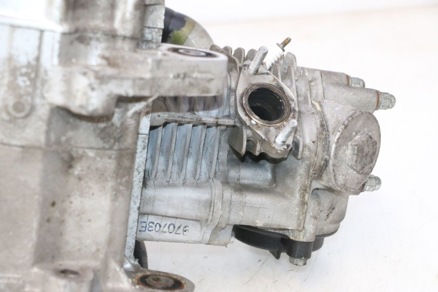 photo de MOTOR SYM MIO 50 (2005 - 2010) - Bevestigingspunten