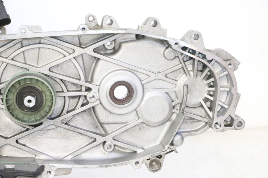 photo de MOTOR PIAGGIO MP3 HPE 310 (2024 - 2025) - Alternatieve hoek