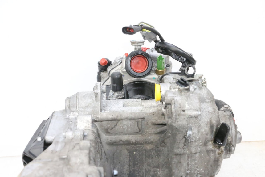 photo de MOTOR PIAGGIO MP3 HPE 300 (2019 - 2026) - Focus op structuur