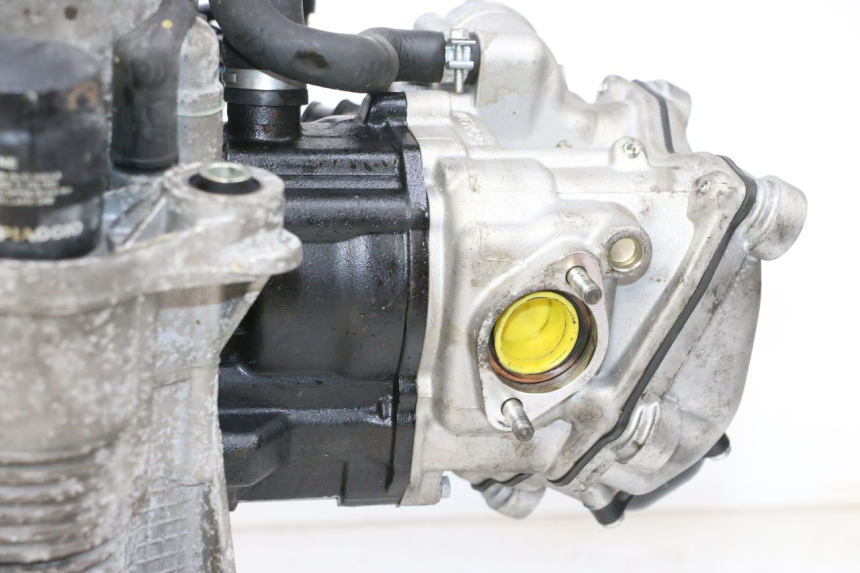 photo de MOTOR PIAGGIO MP3 HPE 300 (2019 - 2026) - Zoom op gebruiksstaat