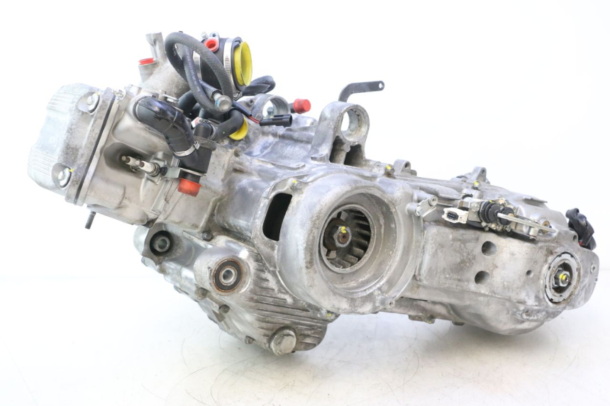 photo de MOTOR PIAGGIO MP3 HPE 530 (2022 - 2026) - Profielaanzicht