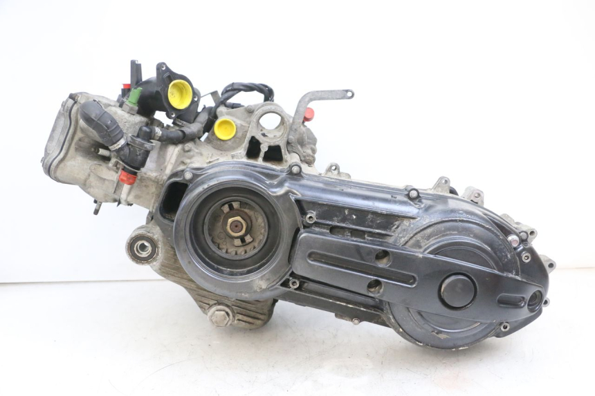 photo de MOTOR PIAGGIO MP3 LT 400 (2007 - 2012) - Bevestigingspunten