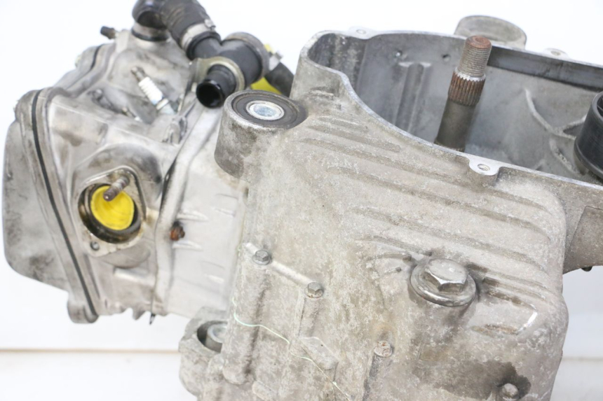 photo de MOTOR PIAGGIO MP3 500 (2014 - 2017) - Zoom op gebruiksstaat