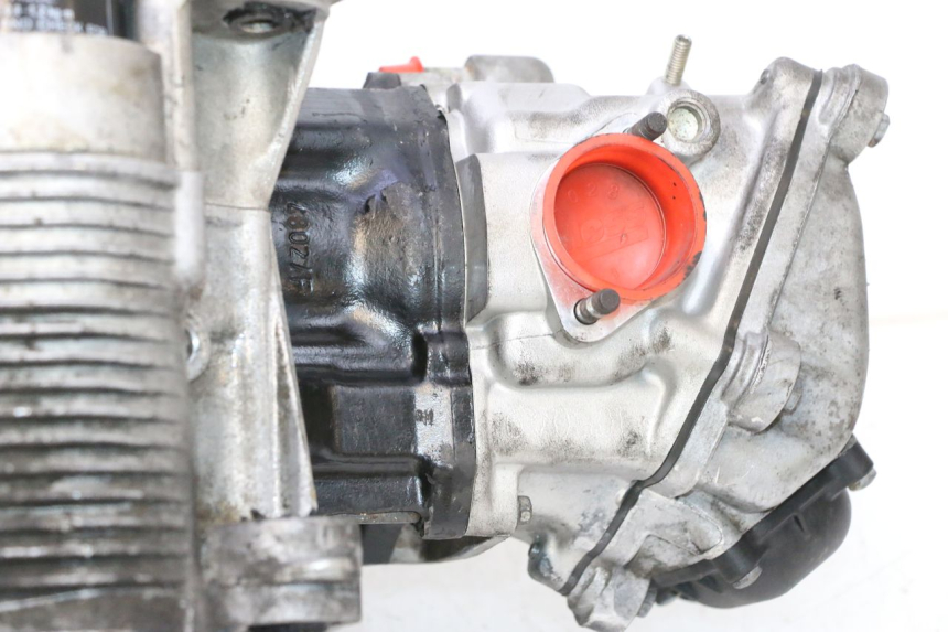photo de MOTOR PIAGGIO MP3 125 (2006 - 2014) - Bevestigingspunten