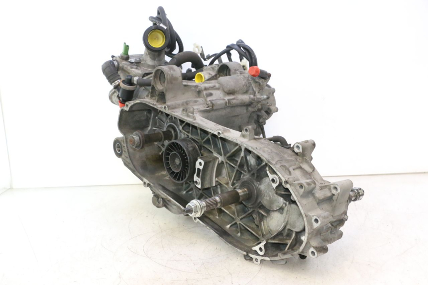 photo de MOTOR PIAGGIO MP3 500 (2016 - 2018) - Staat van het oppervlak