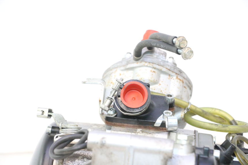 photo de MOTOR RIEJU MRT PRO SUPERMOTARD 50 (2007 - 2018) - Focus op structuur