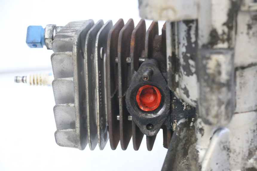 photo de MOTOR PIAGGIO NEW TYPHOON 50 (2018 - 2021) - Andere kijkhoek