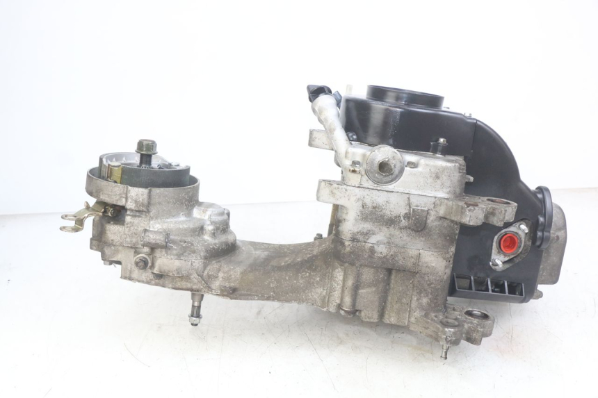 photo de MOTOR JM MOTORS OLDIES RS 4T 50 (2021 - 2024) - Zoom op gebruiksstaat