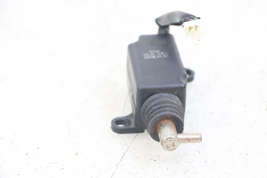 photo de MOTOR DEKSEL OPENING SYM FIDDLE 3 III 125 (2014 - 2020) - Zoom op gebruiksstaat