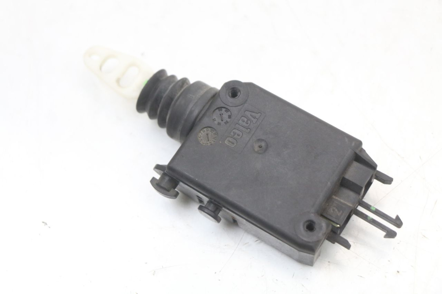 photo de MOTOR DEKSEL OPENING PEUGEOT GEOPOLIS RS 125 (2007 - 2009) - Detail van het onderdeel