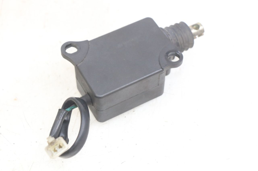 photo de MOTOR DEKSEL OPENING SYM GTS EFI 125 (2012 - 2016) - Zoom op gebruiksstaat