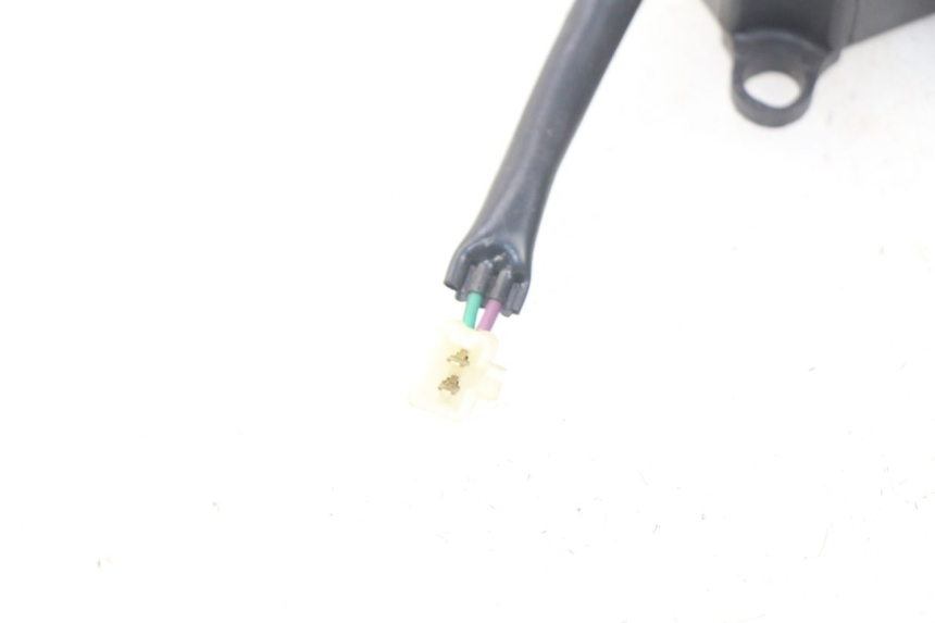 photo de MOTOR DEKSEL OPENING SYM MIO 100 (2006 - 2017) - Zoom op gebruiksstaat