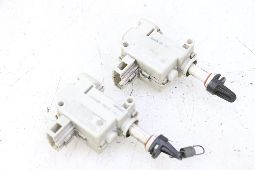 photo de MOTOR DEKSEL OPENING PIAGGIO MP3 500 (2011 - 2015) - Hoofdaanzicht