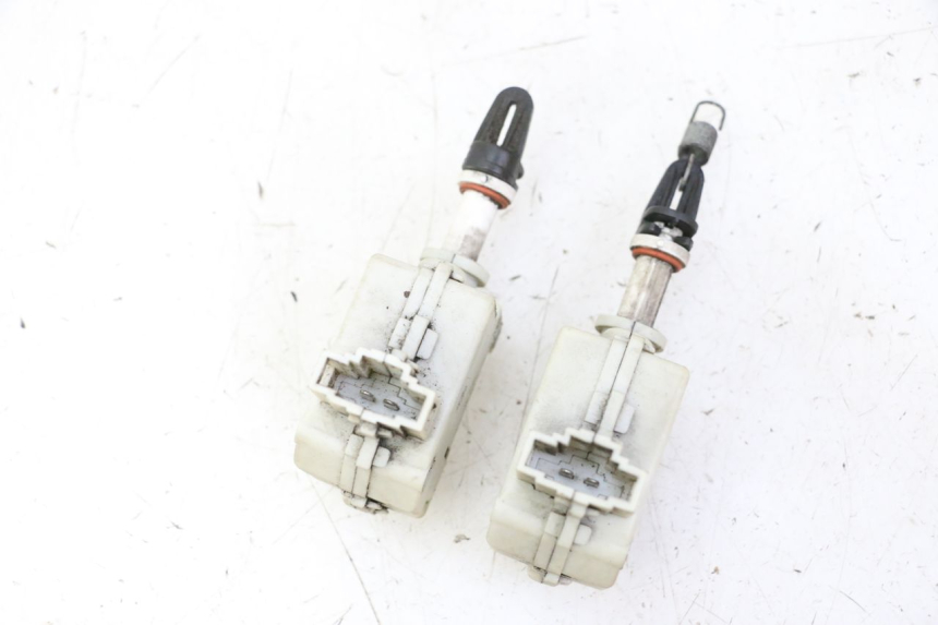 photo de MOTOR DEKSEL OPENING PIAGGIO MP3 500 (2011 - 2015) - Andere kijkhoek