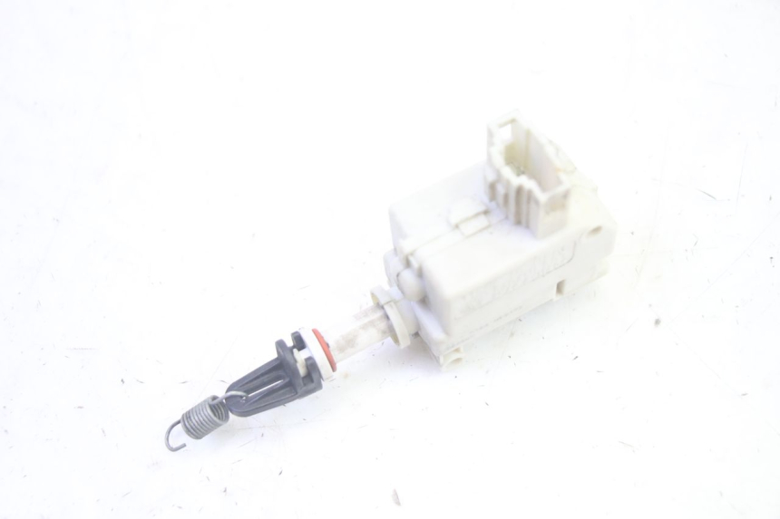 photo de MOTOR DEKSEL OPENING PIAGGIO MP3 500 (2016 - 2018) - Zoom op gebruiksstaat