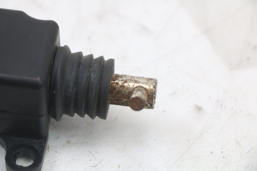 photo de MOTOR DEKSEL OPENING PEUGEOT BELVILLE 125 (2017 - 2021) - Andere kijkhoek