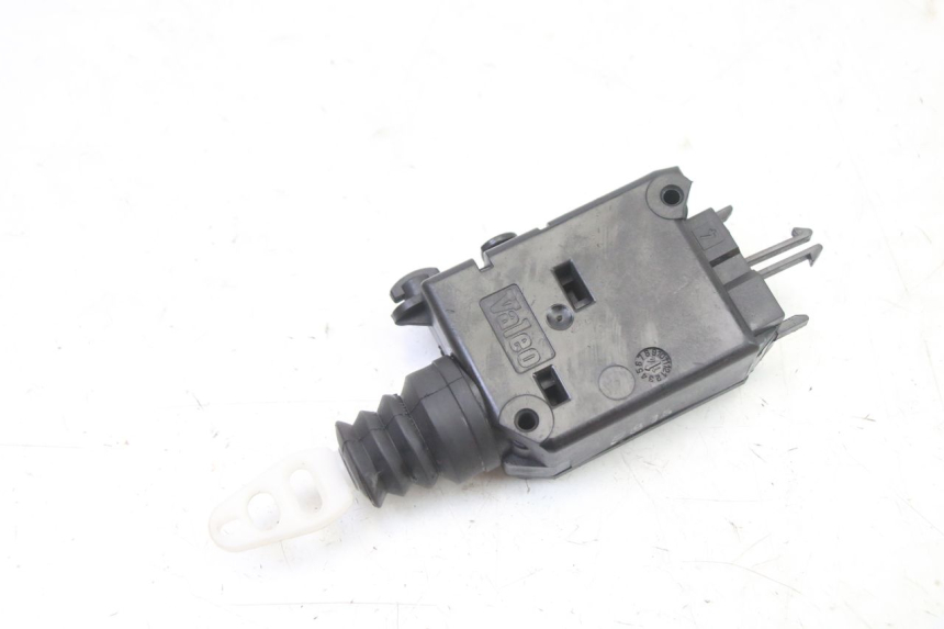 photo de MOTOR DEKSEL OPENING PEUGEOT SATELIS 125 (2013 - 2018) - Hoofdaanzicht